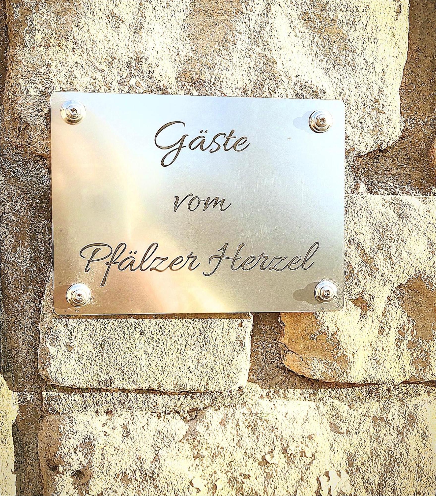 Pfaelzer Herzel Neustadt an der Weinstraße 外观 照片